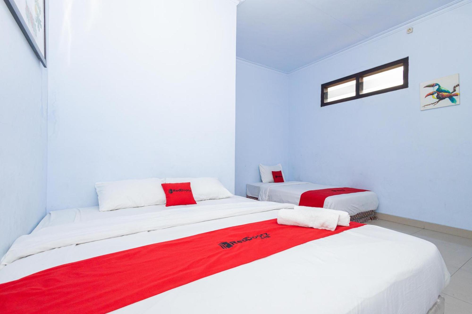 Hotel Reddoorz Near Wisata Museum Angkut 3 Batu  Exteriér fotografie