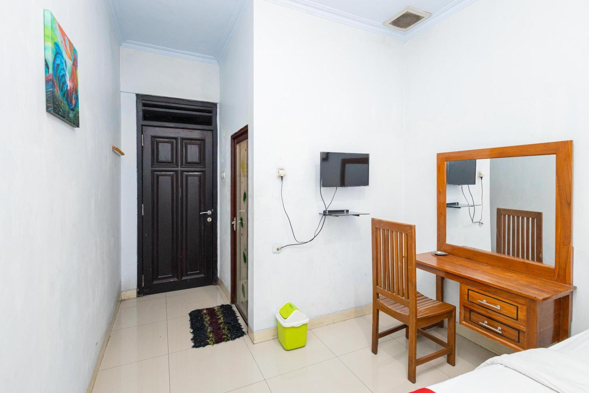 Hotel Reddoorz Near Wisata Museum Angkut 3 Batu  Exteriér fotografie